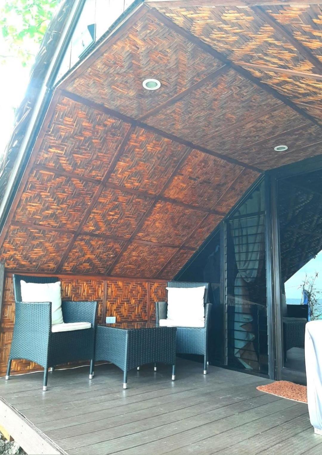 Jush Native And Glamping Hotel Dauis Bagian luar foto
