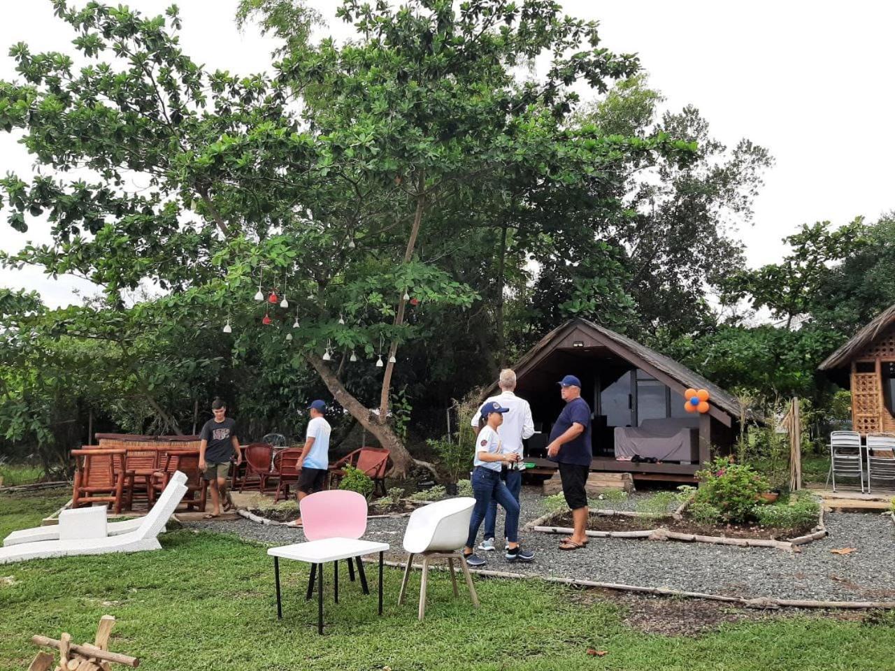 Jush Native And Glamping Hotel Dauis Bagian luar foto