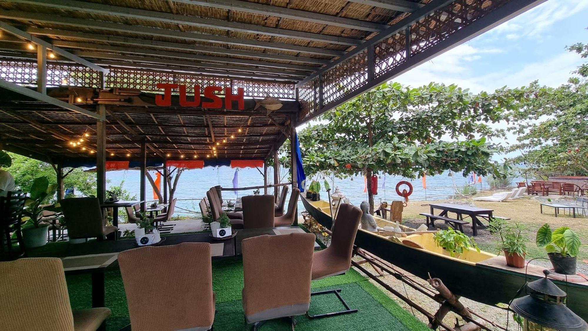 Jush Native And Glamping Hotel Dauis Bagian luar foto