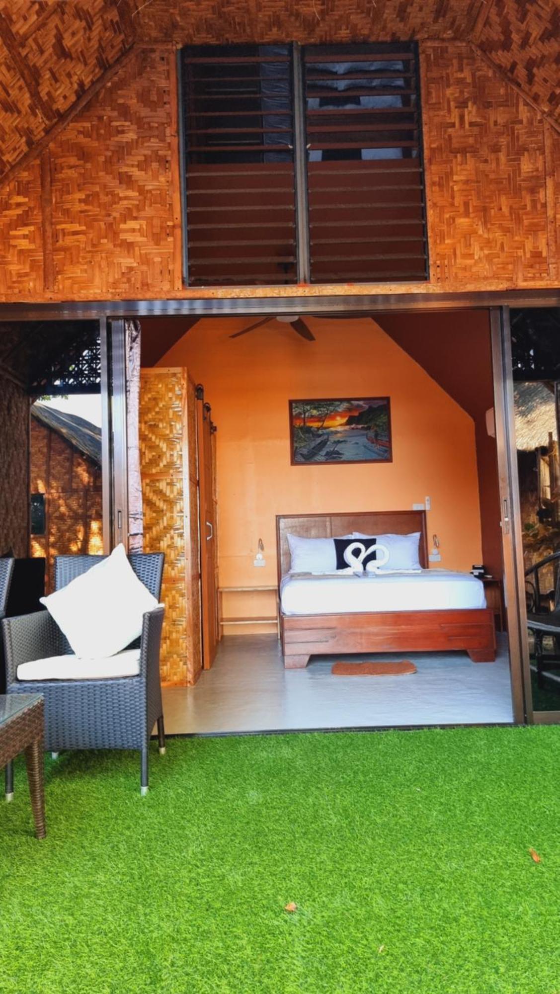 Jush Native And Glamping Hotel Dauis Bagian luar foto